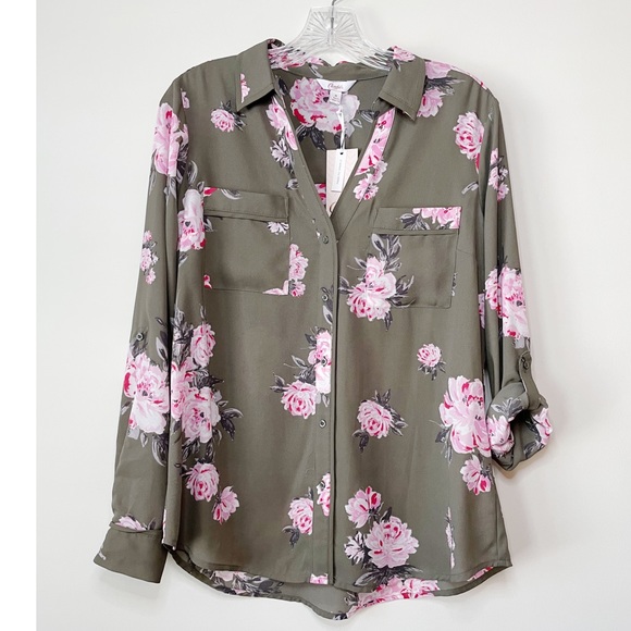 Candie's Tops - Candie’s button down blouse